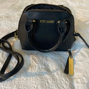 STEVE MADDEN BLACK MINI BAG